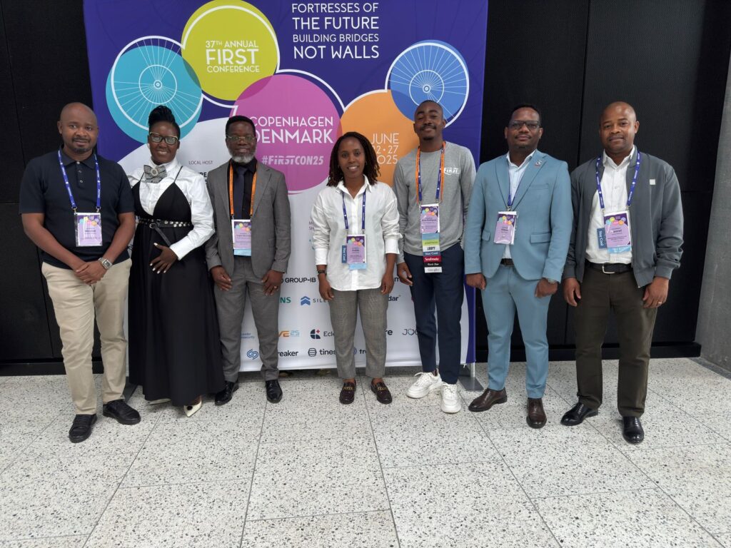 Equipas de resposta a Incidentes Cibernéticos de Moçambique (CSIRT) marcam presença na Conferência anual sobre Segurança Cibernética –FIRST CON2025