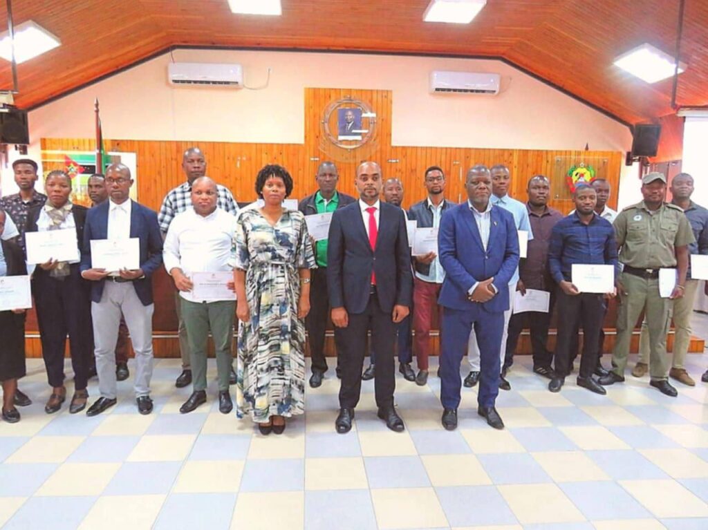 Autoridades em Inhambane alertam a sociedade para se precaver dos ataques cibernéticos.